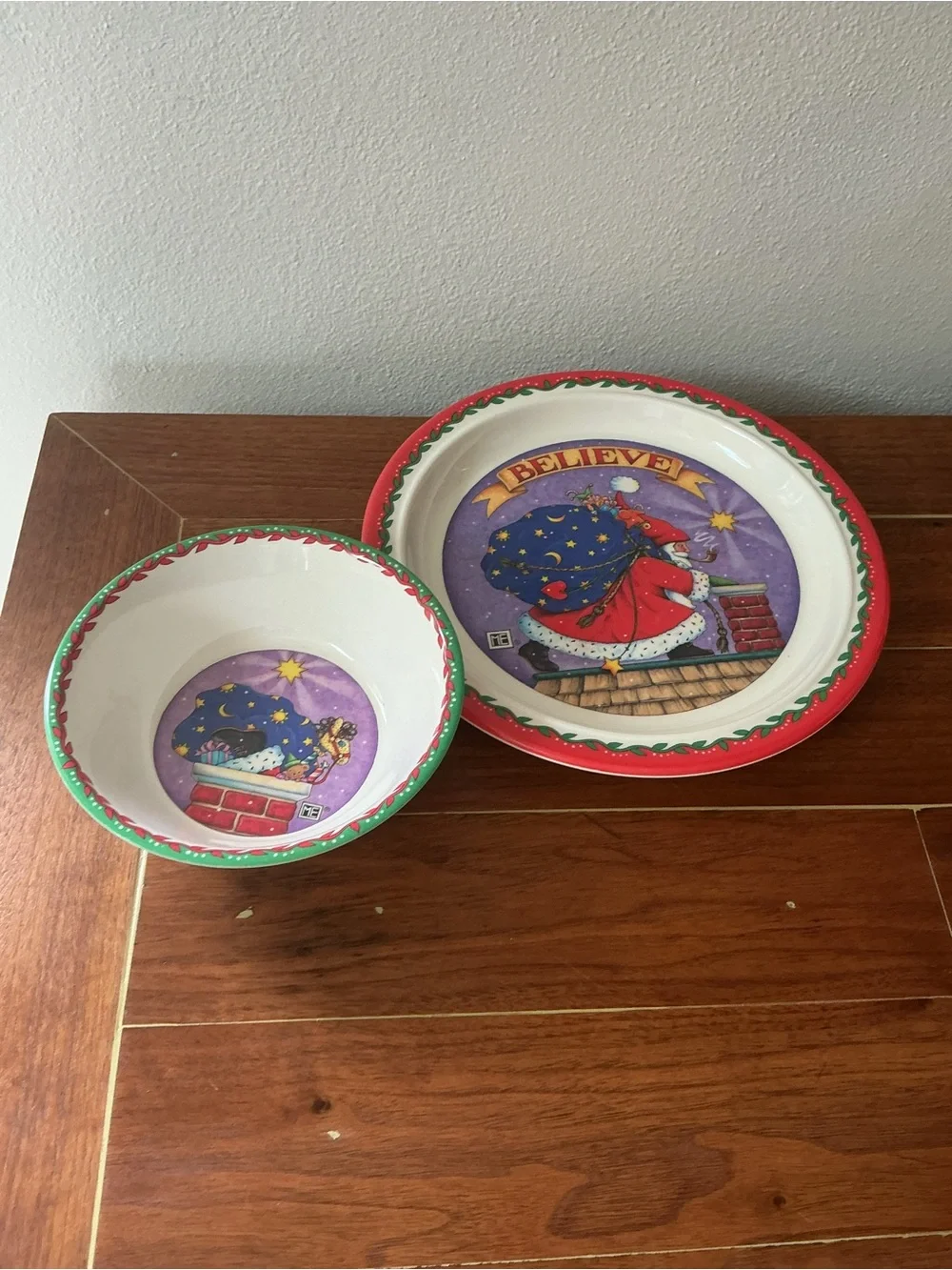 Mary Engelbreit Red and Green 'Believe' Santa Plate and Bowl Set